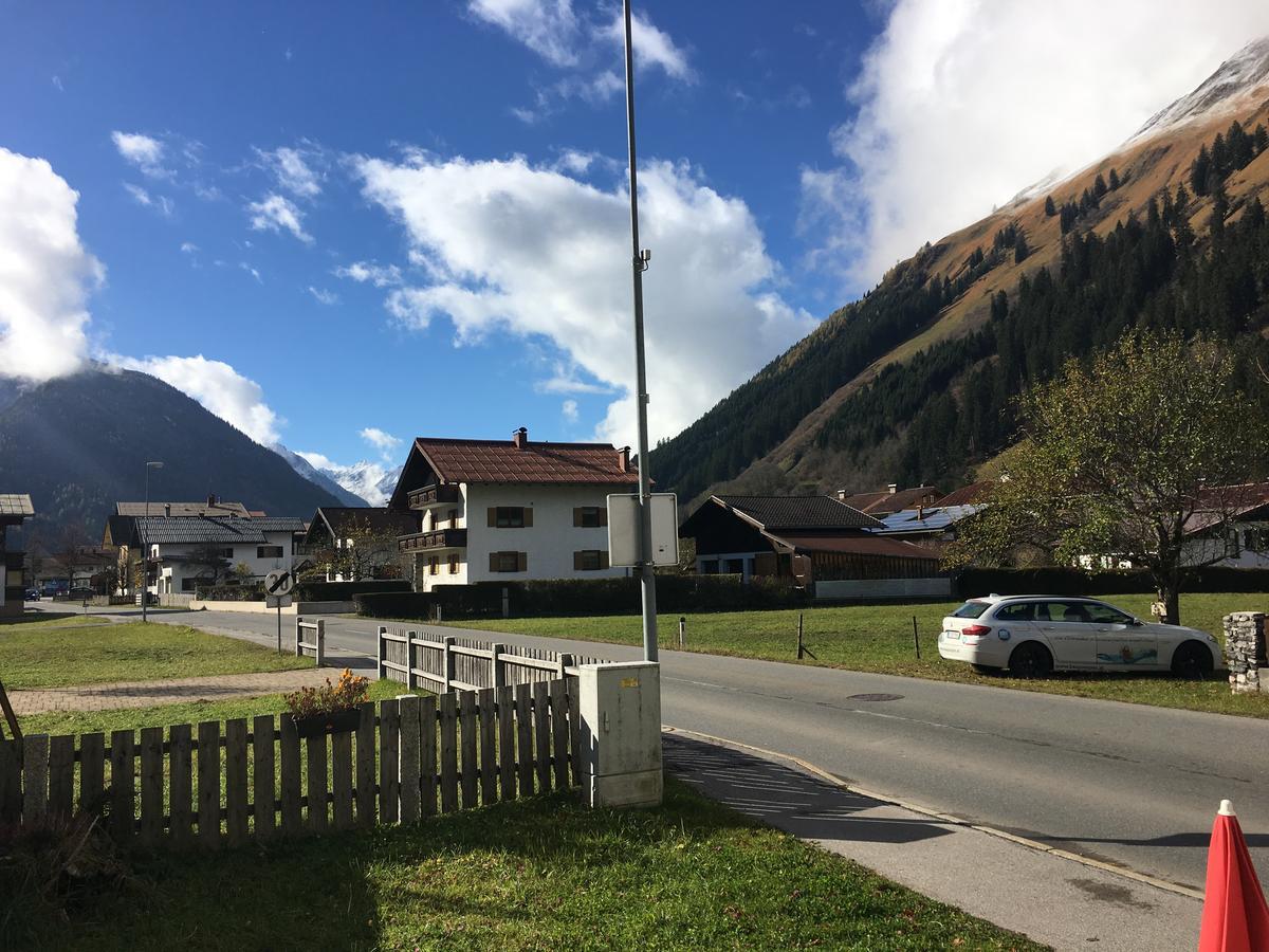 Gasthof Sonne Häselgehr Buitenkant foto